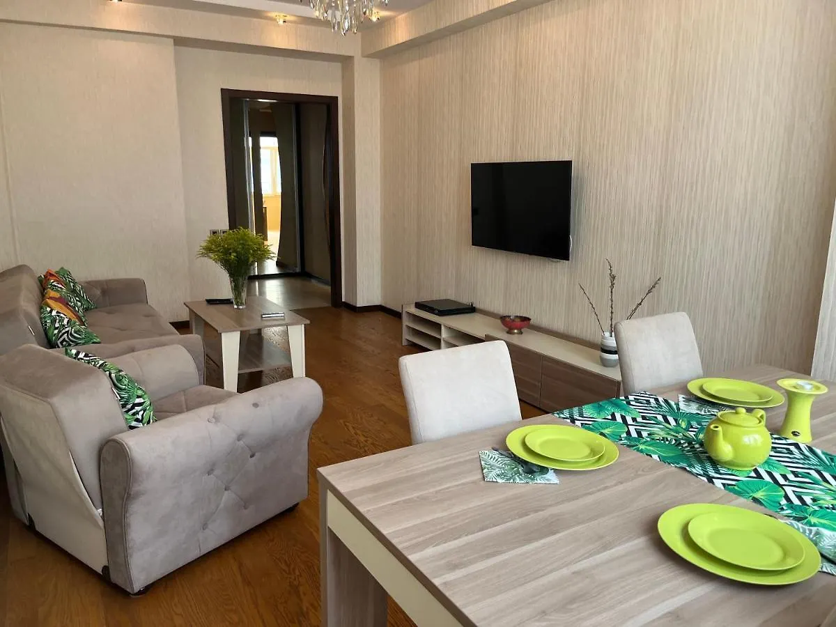Daire Modern Apt Right Next To The H Aliyev Centre! Bakü