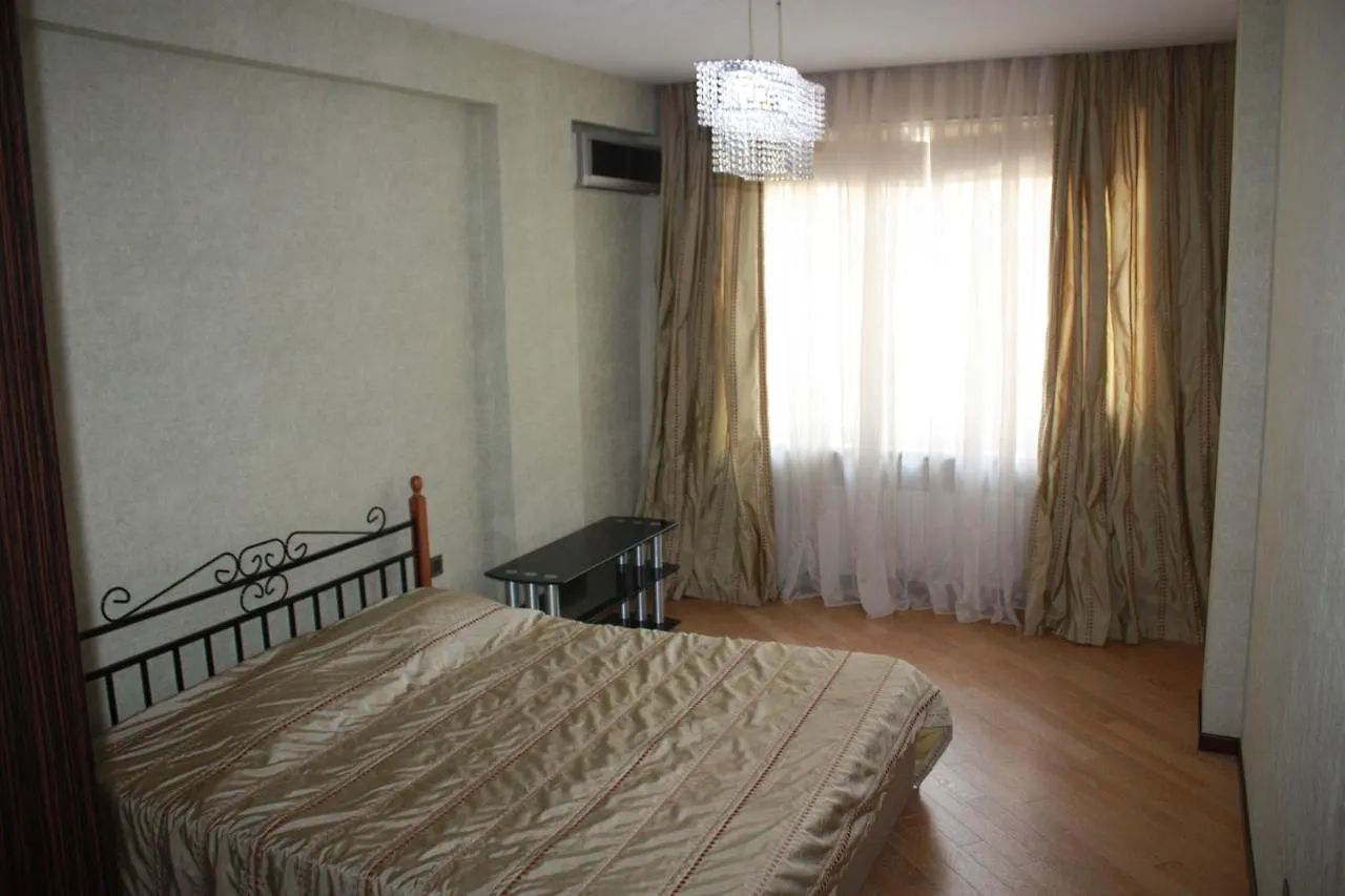 Modern Apt Right Next To The H Aliyev Centre! Bakü Daire